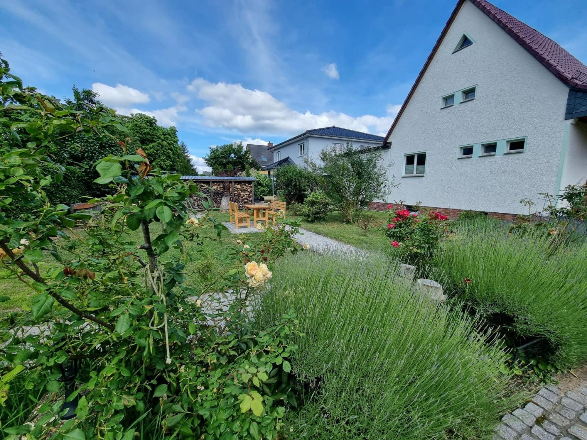 Ferienwohnung Ferien Oase Am Ber Schönefeld Exterior foto